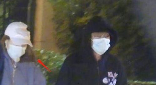 吃瓜会长李沁邓伦,瓜田里的甜蜜邂逅